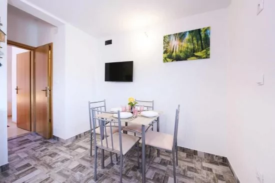 Apartmán Střední Dalmácie - Marina DA 3440 N1