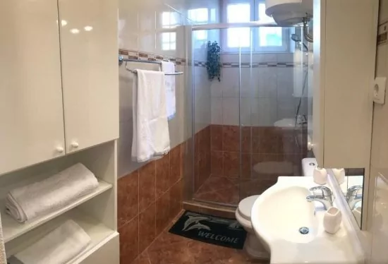 Apartmán Střední Dalmácie - Dugi Rat DA 2803 N2