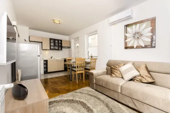 Apartmán Severní Dalmácie - Srima (Vodice) DA 4180 N1