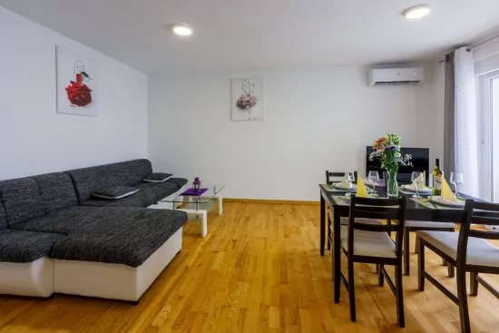 Apartmán Kvarner - Crikvenica KV 2164 N2