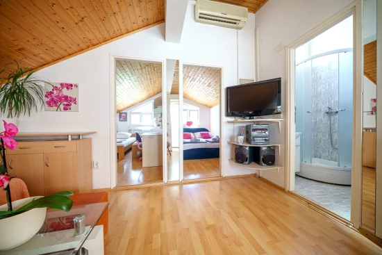 Apartmán Severní Dalmácie - Vodice DA 4182 N5