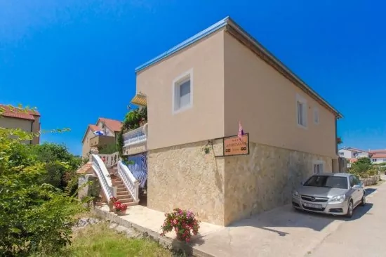 Apartmán Severní Dalmácie - Tribunj (Vodice) DA 4183 N1